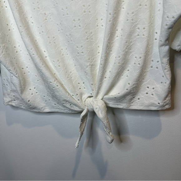 Caution to the Wind Eyelet Cropped Top Dolman Sleeves Scoop Neck Tie FrontMedium - Picture 3 of 8